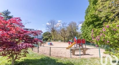 Apartment 3 rooms of 83 m² in Le Port-Marly (78560)