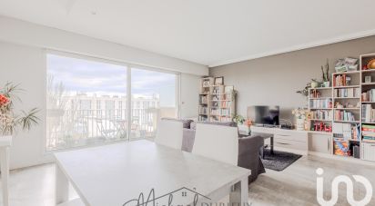 Apartment 3 rooms of 77 m² in Les Lilas (93260)