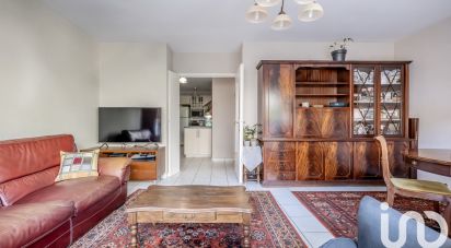 Appartement 3 pièces de 71 m² à Pantin (93500)