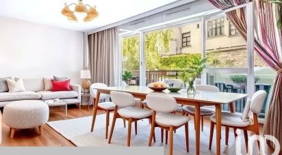 Appartement 3 pièces de 71 m² à Pantin (93500)