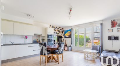 Traditional house 4 rooms of 83 m² in Saint-Pierre-du-Perray (91280)