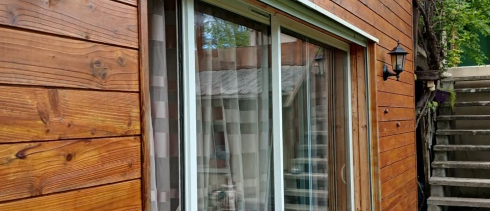 Lodge 14 rooms of 238 m² in Puivert (11230)