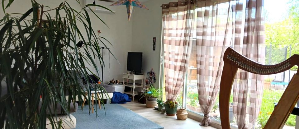 Lodge 14 rooms of 238 m² in Puivert (11230)