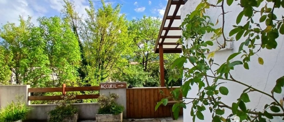 Lodge 14 rooms of 238 m² in Puivert (11230)