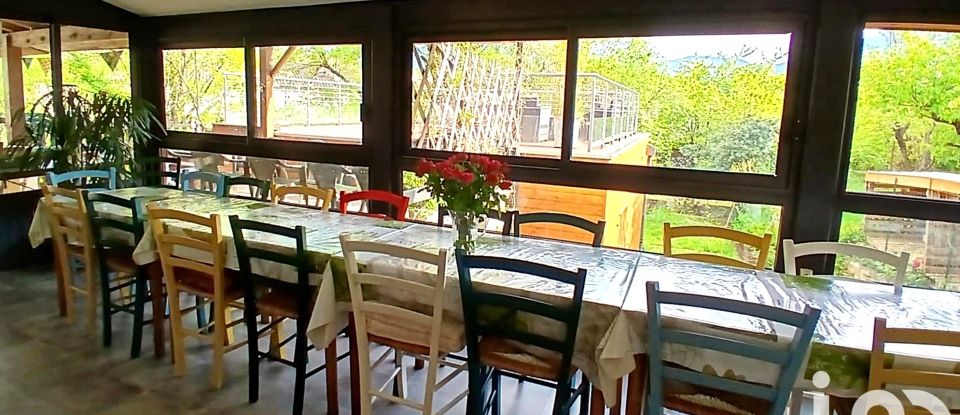 Lodge 14 rooms of 238 m² in Puivert (11230)