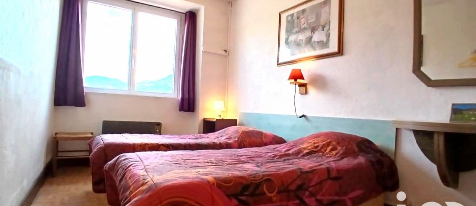 Lodge 14 rooms of 238 m² in Puivert (11230)