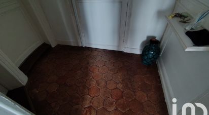 Apartment 3 rooms of 77 m² in Chartres (28000)