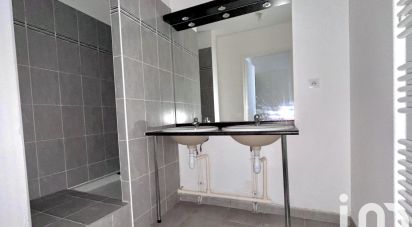 Apartment 3 rooms of 69 m² in Nantes (44100)