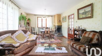 House 13 rooms of 285 m² in Saint-Affrique (12400)