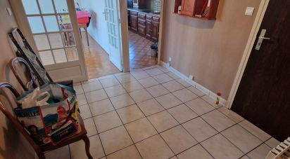 Apartment 3 rooms of 74 m² in Saint-Étienne (42100)
