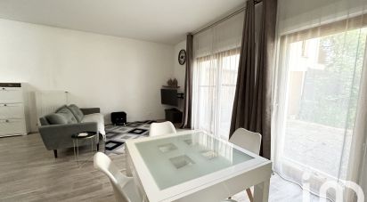 Apartment 3 rooms of 65 m² in Saint-Denis (93200)