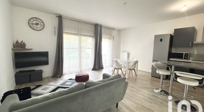 Apartment 3 rooms of 65 m² in Saint-Denis (93200)