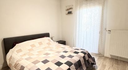 Apartment 3 rooms of 65 m² in Saint-Denis (93200)