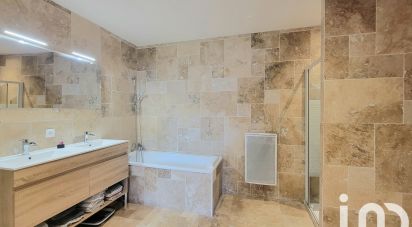 House 6 rooms of 124 m² in Le Petit-Quevilly (76140)