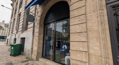 Local d'activités de 54 m² à Bordeaux (33000)