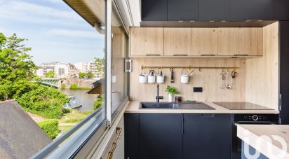 Duplex 3 rooms of 81 m² in Nantes (44000)