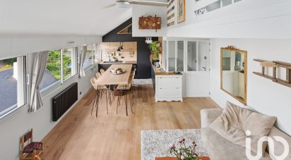 Duplex 3 rooms of 81 m² in Nantes (44000)