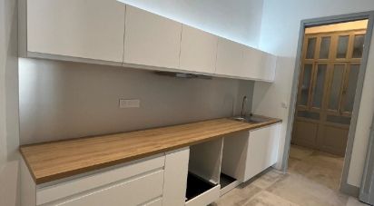 Apartment 4 rooms of 123 m² in Nîmes (30000)
