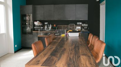 House 5 rooms of 102 m² in Châlons-en-Champagne (51000)