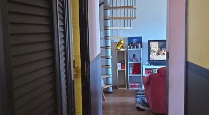 Appartement 2 pièces de 50 m² à Périgny (94520)