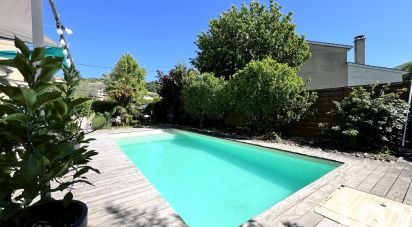 House 7 rooms of 189 m² in Saint-Céré (46400)