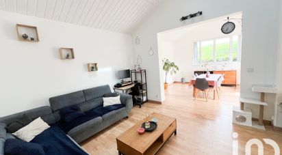Country home 6 rooms of 123 m² in Sainte-Marie-au-Bosc (76280)