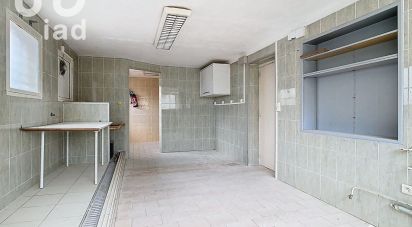 Business premises of 90 m² in Prades (66500)