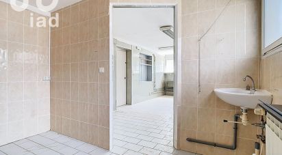 Business premises of 90 m² in Prades (66500)