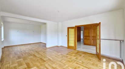 House 6 rooms of 135 m² in Longeville-lès-Saint-Avold (57740)