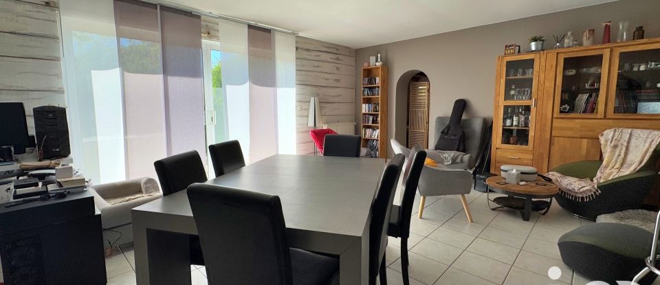 Pavillon 6 pièces de 126 m² à Vieillevigne (44116)