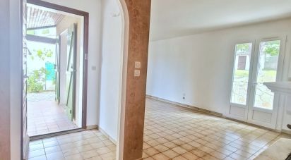 House 4 rooms of 82 m² in Lézignan-Corbières (11200)