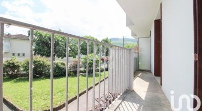Apartment 2 rooms of 35 m² in Saint-Affrique (12400)