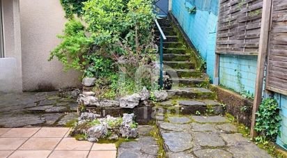 House 6 rooms of 111 m² in Saint-Martin-de-Valgalgues (30520)