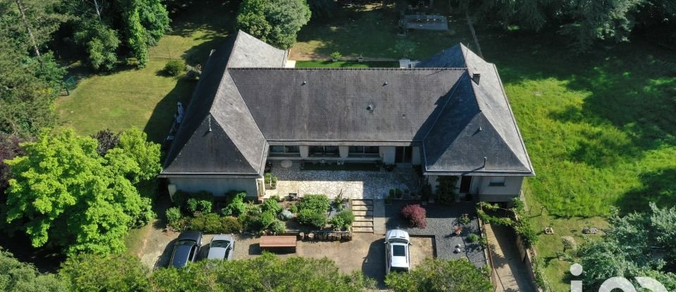 Demeure 10 pièces de 315 m² à Chavagne (35310)