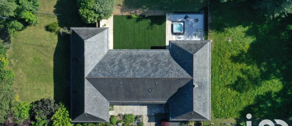 Demeure 10 pièces de 315 m² à Chavagne (35310)