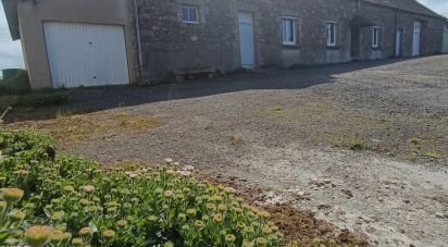 Longère 8 pièces de 111 m² à Lanfains (22800)