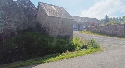 Longère 8 pièces de 111 m² à Lanfains (22800)