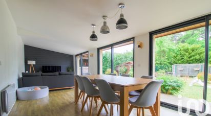 House 5 rooms of 107 m² in Guitrancourt (78440)