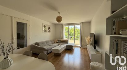 Apartment 3 rooms of 61 m² in Évry (91000)