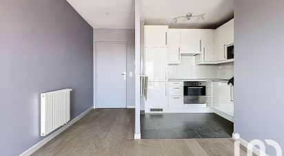 Appartement 3 pièces de 57 m² à Montreuil (93100)