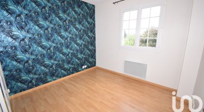 Traditional house 7 rooms of 144 m² in Verneuil-l'Étang (77390)