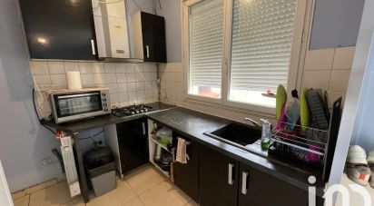 House 4 rooms of 60 m² in Stains (93240)
