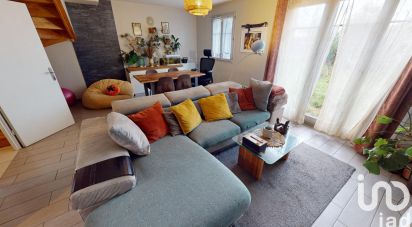 Maison 4 pièces de 82 m² à Nandy (77176)