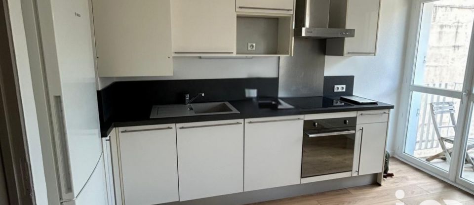Apartment 2 rooms of 42 m² in Avignon (84000)