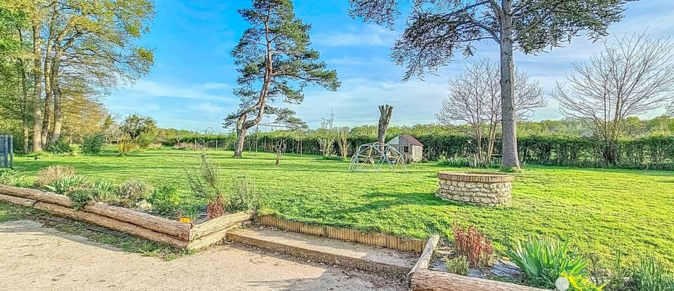 House 4 rooms of 123 m² in Saint-Maurice-sur-Fessard (45700)