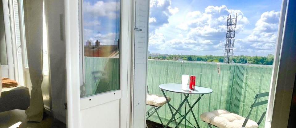 Appartement 3 pièces de 71 m² à Sainte-Savine (10300)