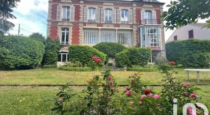 Mansion 20 rooms of 750 m² in Château-Thierry (02400)