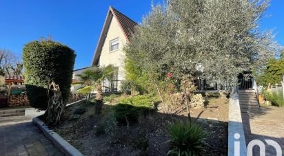 Maison traditionnelle 5 pièces de 135 m² à Coubron (93470)