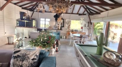 Maison d’architecte 5 pièces de 140 m² à Le François (97240)