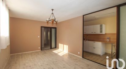 Apartment 4 rooms of 89 m² in Châlons-en-Champagne (51000)
